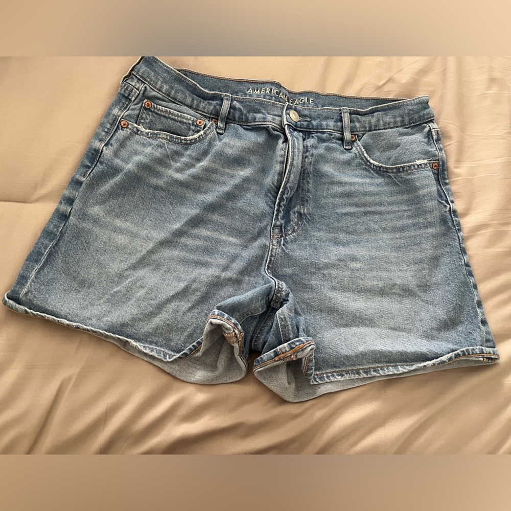 American Eagle Outfitters Blue Jean Shorts Distressed Cut-Off